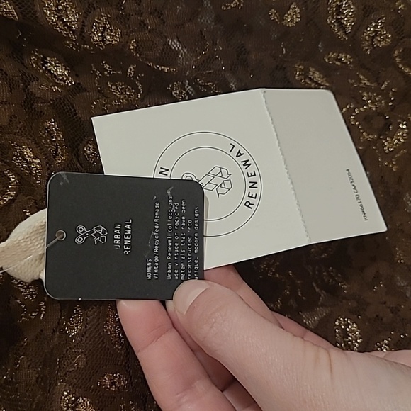 3/$27 NWT Urban Renewal lace strapless top - Picture 5 of 6